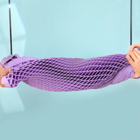 Close-up of the breathable TPE gel grid inside the pillow